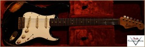 Fender CS Stratocaster 1963 Heavy Relic Black 008 Favorite