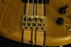 Aria Pro Bass003
